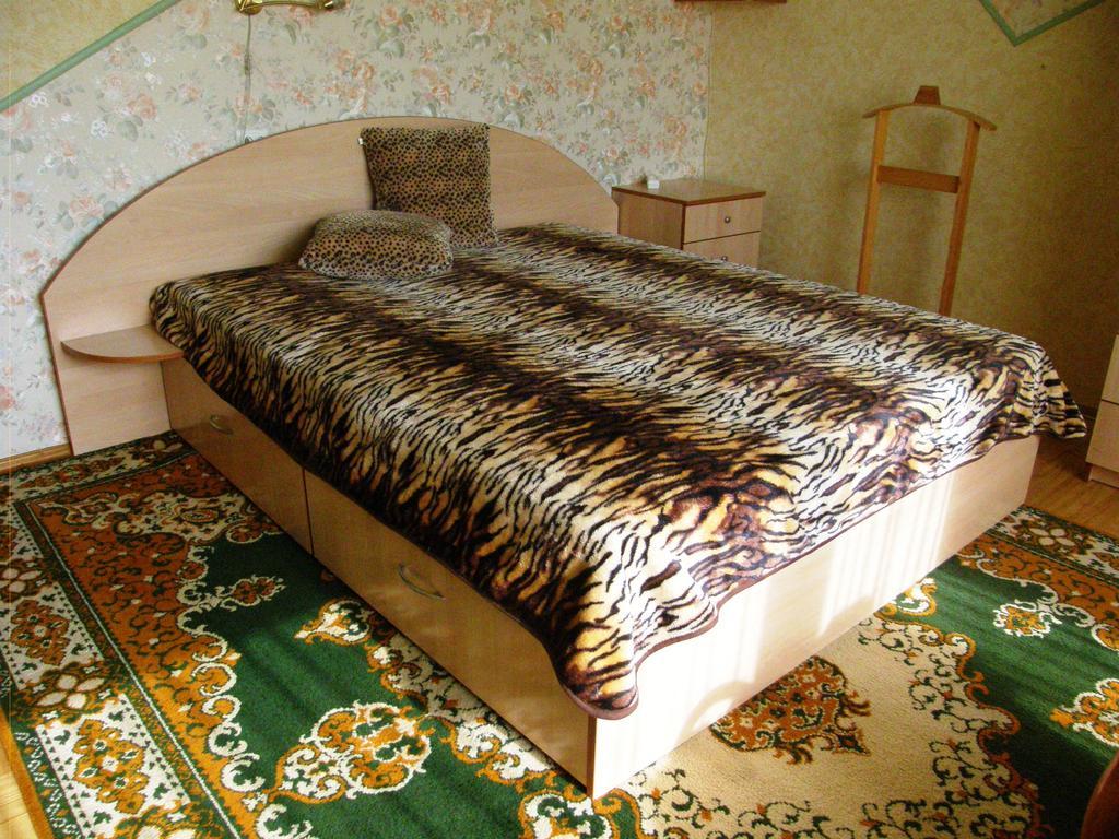 Home For Guests Lakstingala Šiauliai Exterior foto